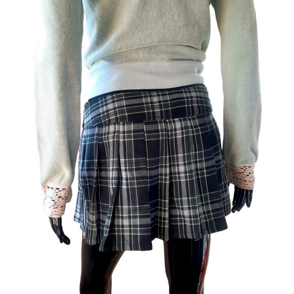 Vintage Y2K Lip Service Plaid Pleated Mini Skirt | Made in USA | Size Medium - Picture 11 of 16